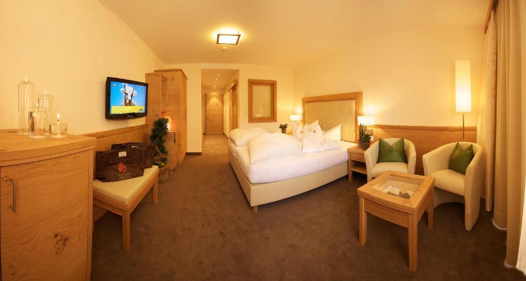 Hotel Dreisonnen Serfaus Luaran gambar